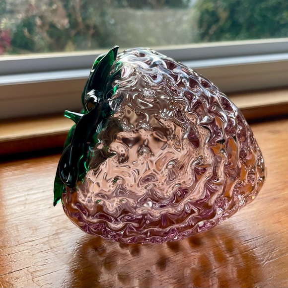 Blenko Glass Orchid & Green Strawberry # 9350- Produced in 1993 & 1994 - Picture 3 of 12